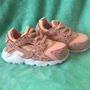 Nike Huarache Run- leopard